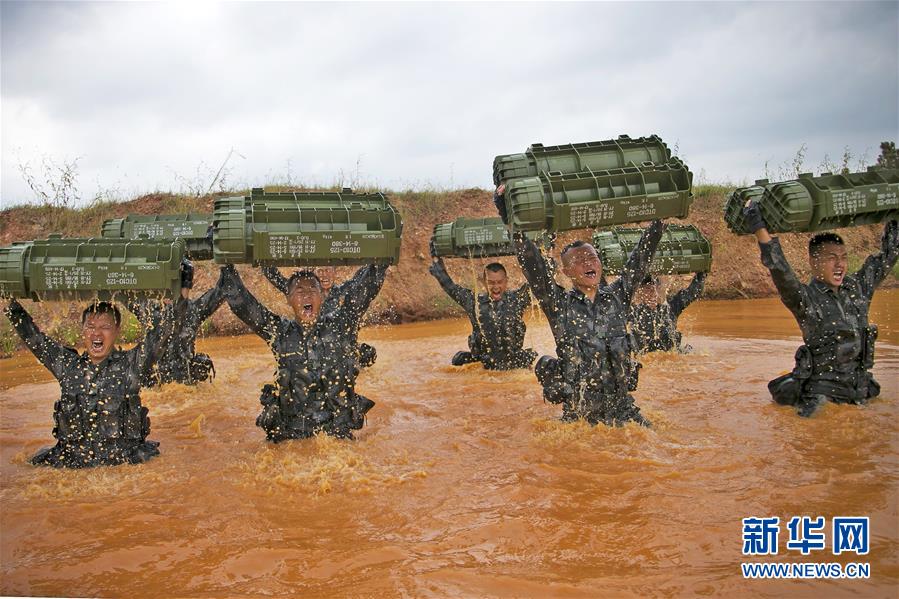 （在習近平強軍思想指引下·我們在戰(zhàn)位報告·圖文互動）（3）陸軍第71集團軍某旅“王杰班”：做新時代王杰式好戰(zhàn)士