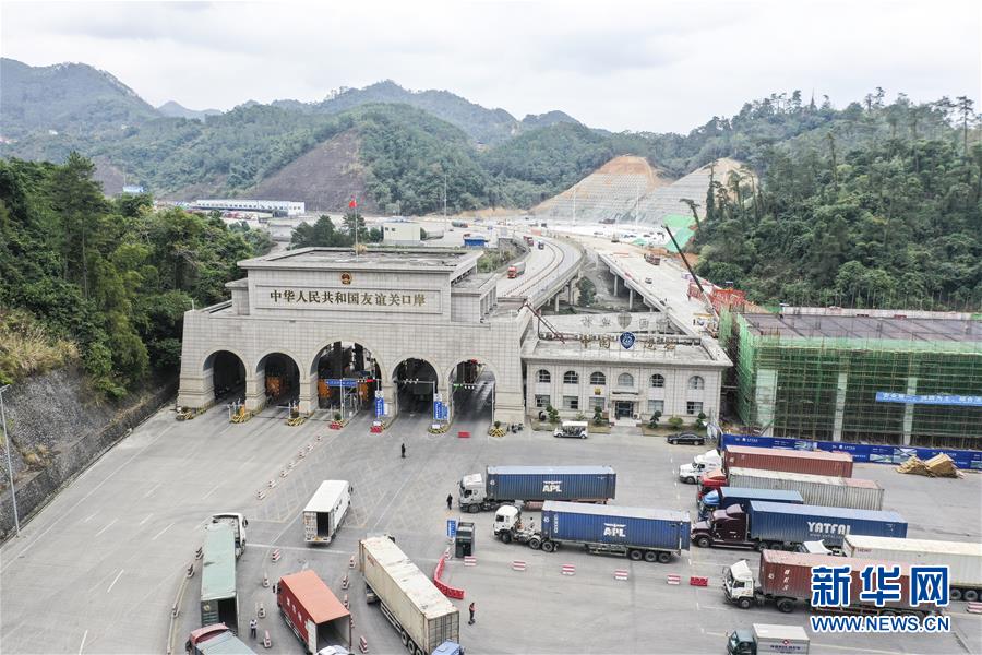 （新華全媒頭條·圖文互動(dòng)）（7）暢通雙循環(huán) 共享大市場——從東博會(huì)看中國新發(fā)展格局