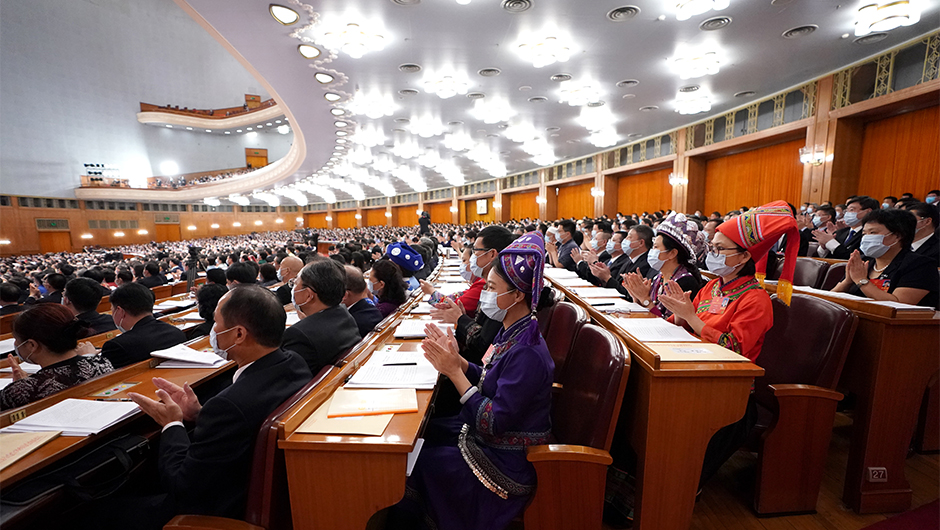 十三屆全國(guó)人大三次會(huì)議舉行第二次全體會(huì)議