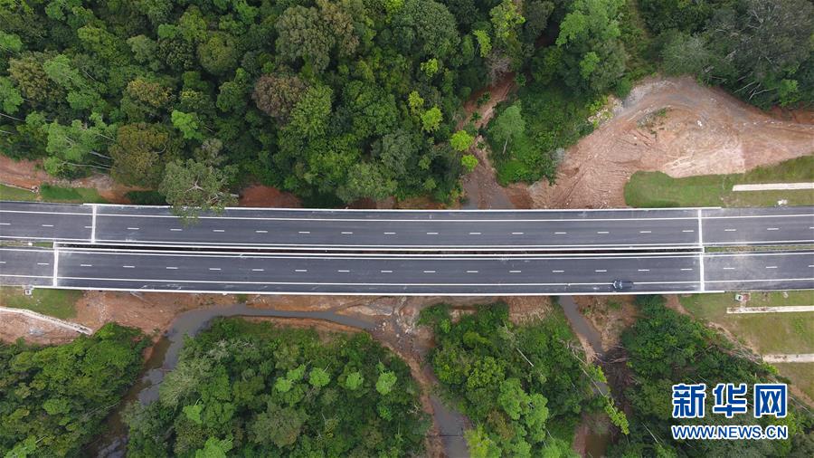 （國(guó)際·圖文互動(dòng)）（5）中企承建斯里蘭卡南部高速公路延長(zhǎng)線全線通車