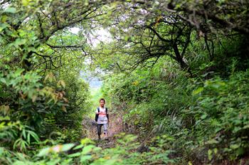 大山深深，擋不住小小讀書郎的求學夢